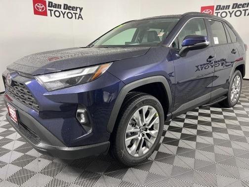 2025 Toyota RAV4 XLE Premium