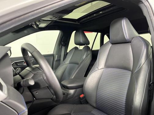 2021 Toyota RAV4 Hybrid SE