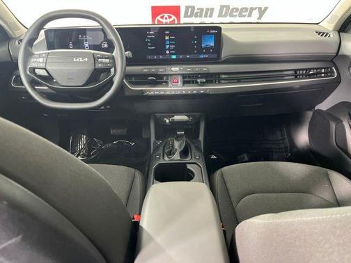 Snow White Pearl 2025 Kia K4 LXS