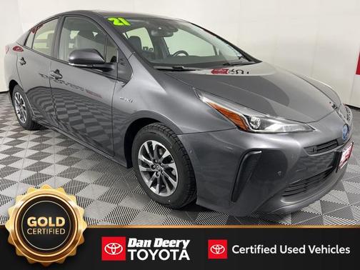 2021 Toyota Prius XLE