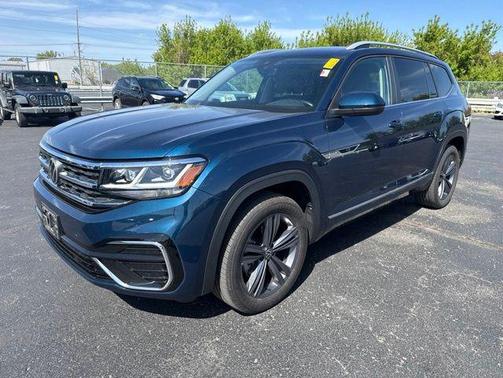 Tourmaline Blue Metallic 2022 Volkswagen Atlas 3.6L SEL