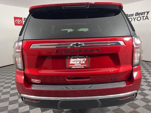2021 Chevrolet Suburban LT