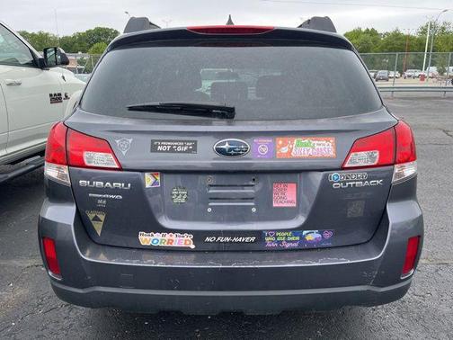 Carbide Gray Metallic 2014 Subaru Outback 2.5i Premium