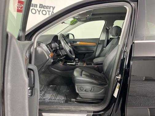 2021 Audi Q5 45 Premium Plus