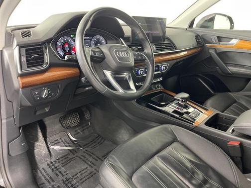 2021 Audi Q5 45 Premium Plus