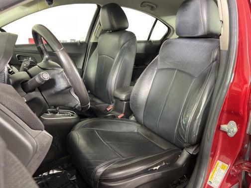 Crystal Red Metallic Tintcoat 2011 Chevrolet Cruze 2LT