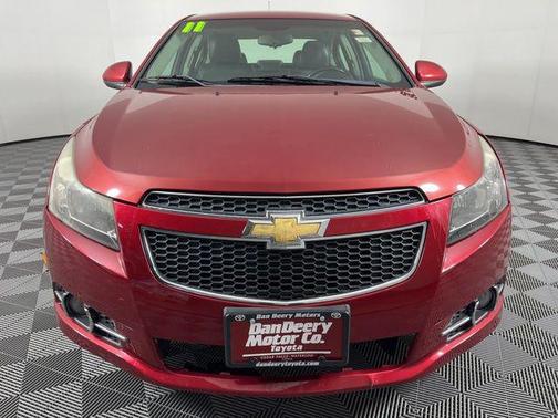 Crystal Red Metallic Tintcoat 2011 Chevrolet Cruze 2LT