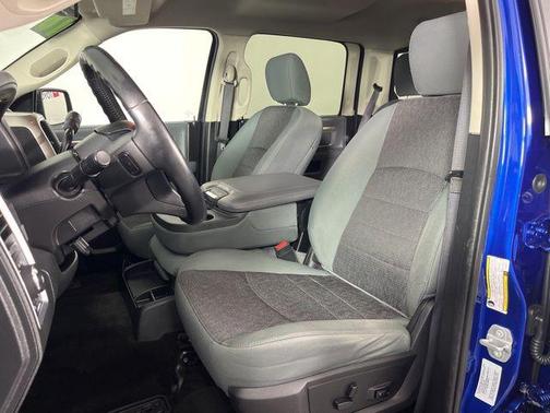 Blue Streak Pearlcoat 2016 RAM 2500 Outdoorsman