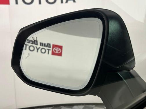 Midnight Black Metallic 2026 Toyota Sienna Limited