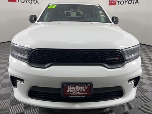 White Knuckle Clearcoat 2025 Dodge Durango GT Plus