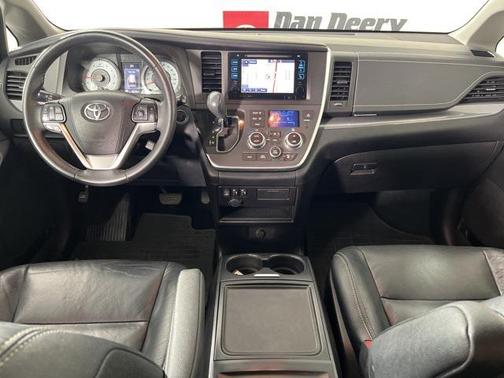 2016 Toyota Sienna SE