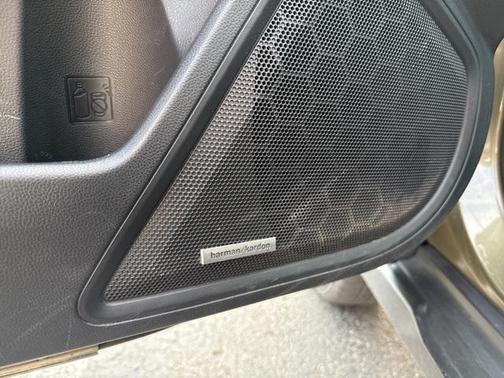 2020 Subaru Outback Touring XT