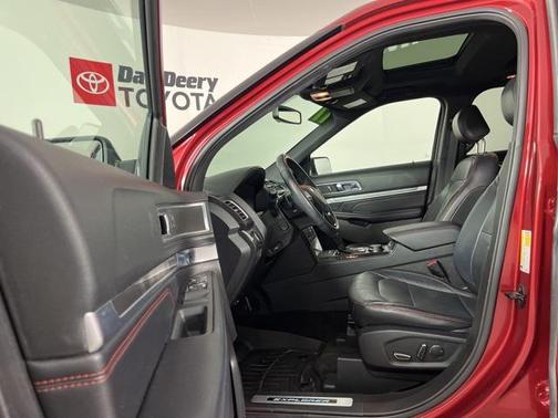 2017 Ford Explorer sport