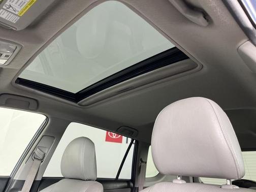 2010 Toyota RAV4 Limited