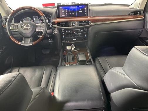 2017 Lexus LX 570 Base