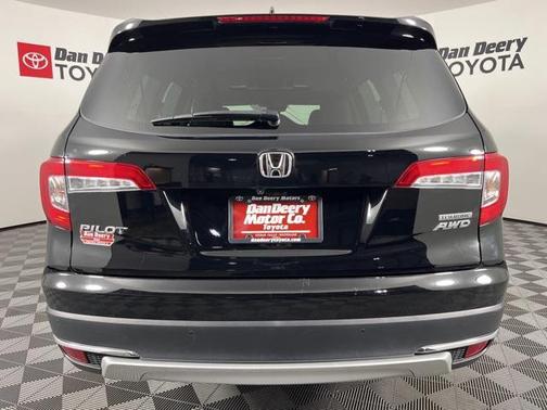 2019 Honda Pilot Touring 8-Passenger