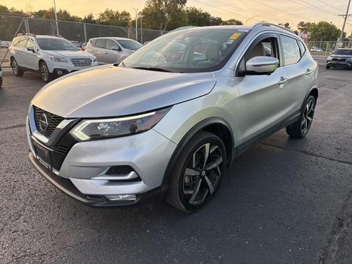 2020 Nissan Rogue Sport SL