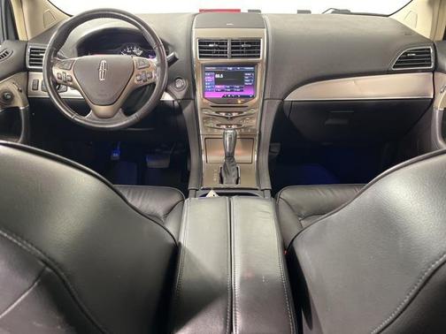 2013 Lincoln MKX Base
