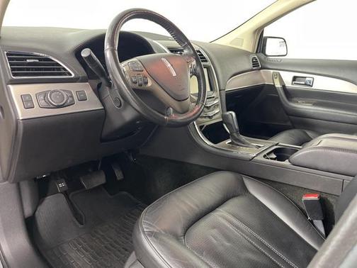 2013 Lincoln MKX Base