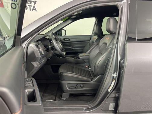Gun Metallic 2025 Nissan Pathfinder Rock Creek 4WD