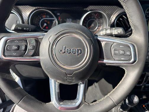 2023 Jeep Wrangler 4-Door Sahara 4x4