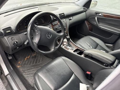 2004 Mercedes-Benz C-Class 4MATIC