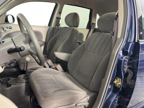 2001 Chrysler PT Cruiser Base