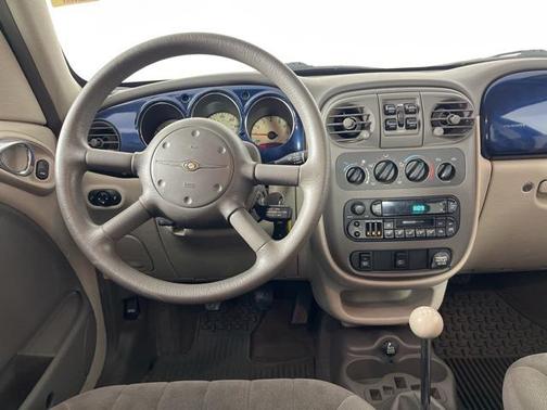2001 Chrysler PT Cruiser Base