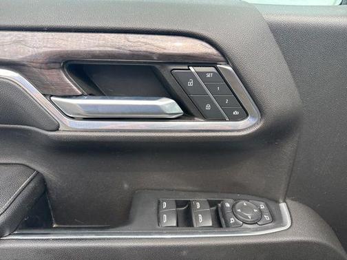 Summit White 2022 Chevrolet Silverado 1500 LTZ