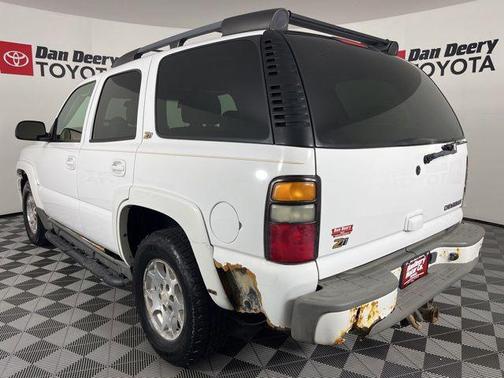 Olympic White 2004 Chevrolet Tahoe Z71
