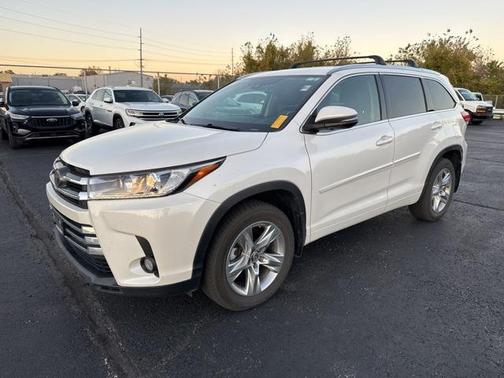 2017 Toyota Highlander Limited