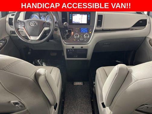 Predawn Gray Mica 2017 Toyota Sienna XLE