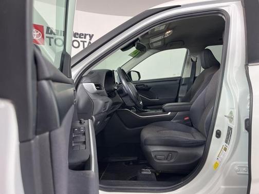 2020 Toyota Highlander Hybrid LE