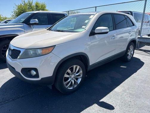 White Sand Beige 2011 Kia Sorento EX