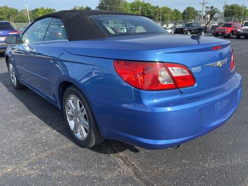 2008 Chrysler Sebring Base