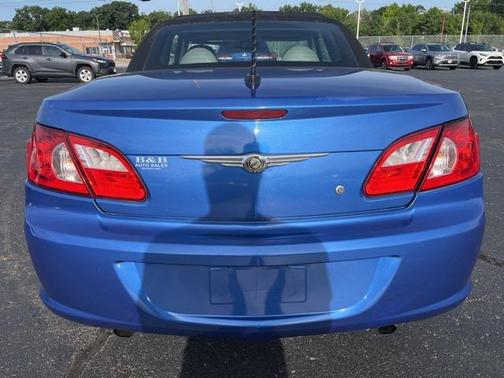 2008 Chrysler Sebring Base
