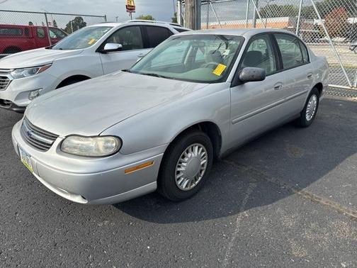 2004 Chevrolet Classic Base