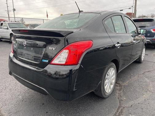 2016 Nissan Versa 1.6 SV