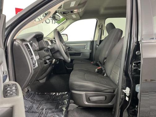 2019 RAM 1500 Classic Warlock Quad Cab 4x4 6'4' Box