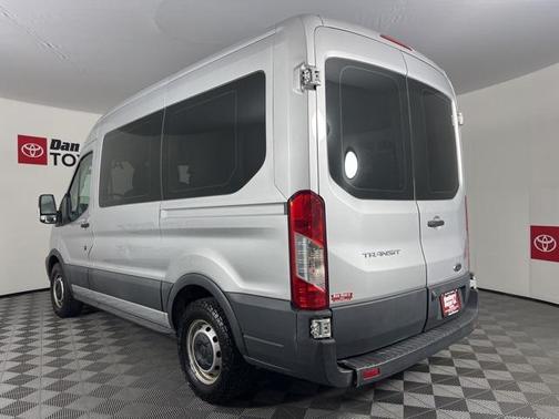 2017 Ford Transit-150 XL