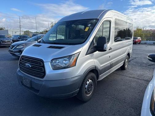 2017 Ford Transit-150 XL