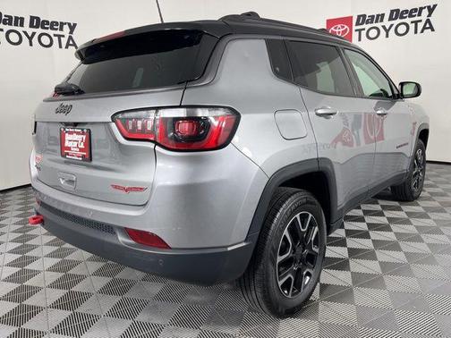 Billet Silver Metallic Clearcoat 2019 Jeep Compass Trailhawk