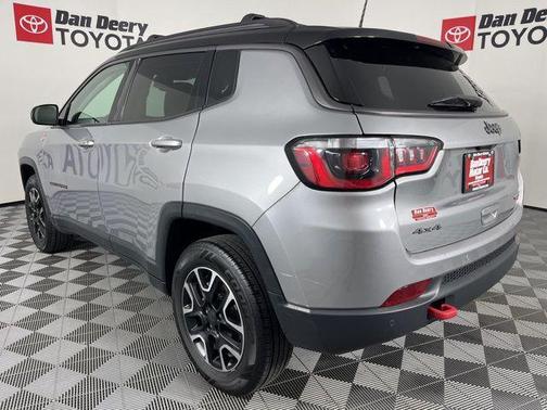Billet Silver Metallic Clearcoat 2019 Jeep Compass Trailhawk