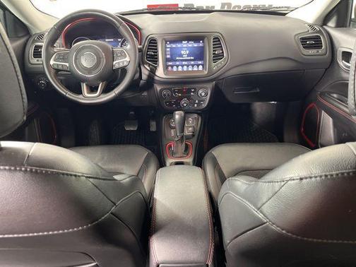 Billet Silver Metallic Clearcoat 2019 Jeep Compass Trailhawk