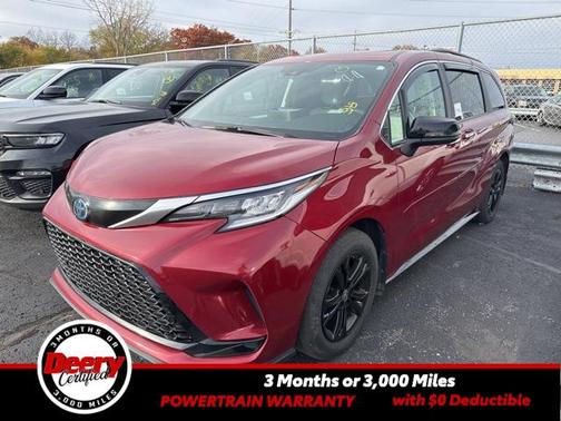 2024 Toyota Sienna XSE 7 Passenger