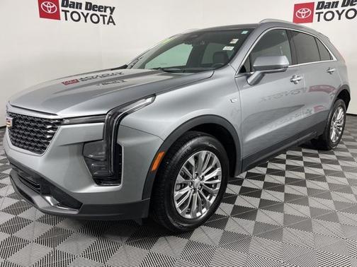 2024 Cadillac XT4 Premium Luxury