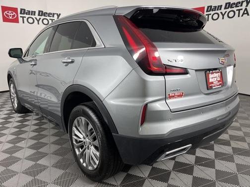 2024 Cadillac XT4 Premium Luxury