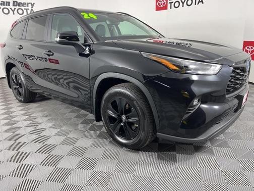 2024 Toyota Highlander Hybrid XLE