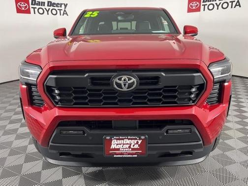 2025 Toyota Tacoma Hybrid TRD Off Road