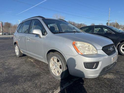 2008 Kia Rondo LX